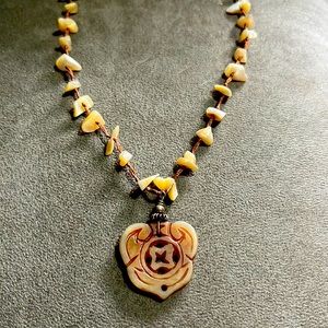 90s Tribal necklace